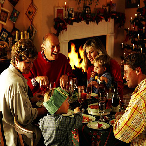Blog-ode-to-cabin-crew-this-christmas-family-eating