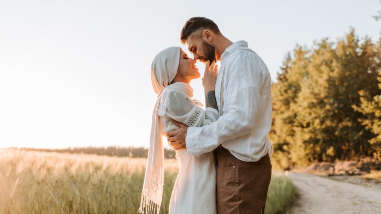 How to get married in UAE for a Pakistani flying crew member