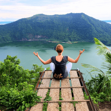 blog-crew-to-follow-red hat surfer-2