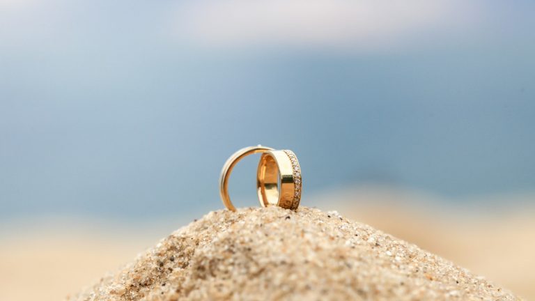 expats-wedding-websitess