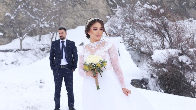 winter wedding